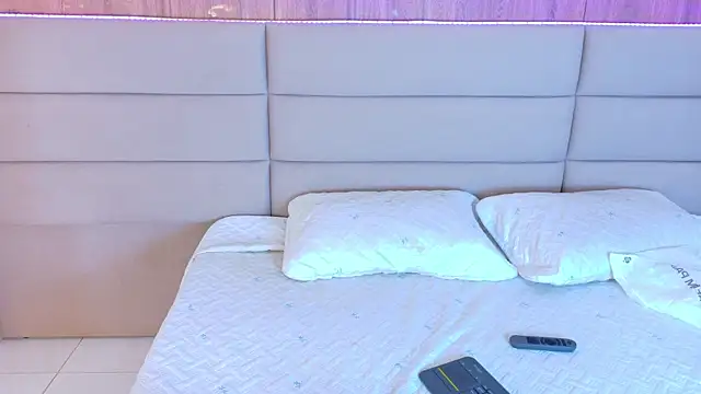 KiokoSen online show from November 13, 2:43 am