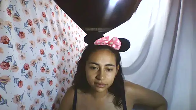 Anabelhotxx16 online show from October 22, 1:17 am