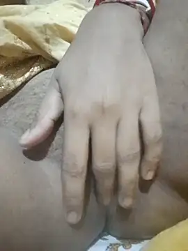 village bhabhi WTS show online show from October 9, 9:40 am