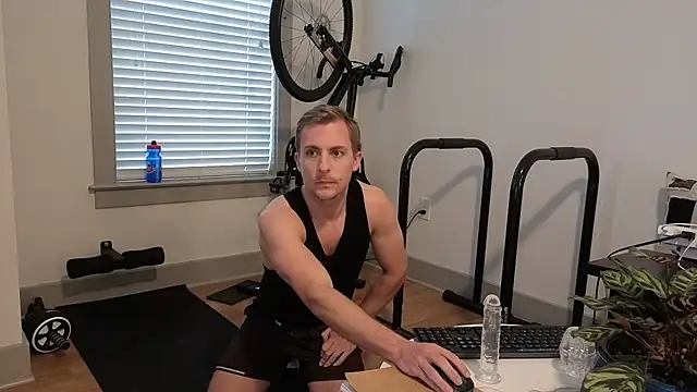 Drakerileyxxx online show from January 11, 4:56 pm