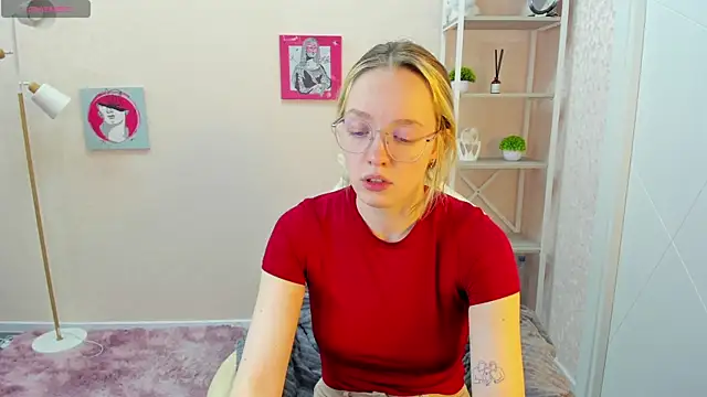 Snapshot of R0cket_bunny chatting on October 13, 1:16 am R0cket bunny online show from October 13, 1:16 am