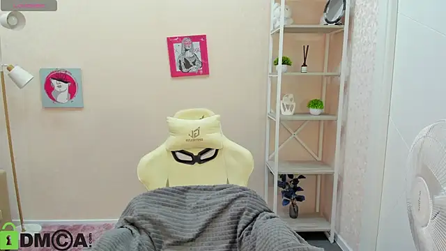 Snapshot of R0cket_bunny chatting on October 15, 1:06 am R0cket bunny online show from October 15, 1:06 am