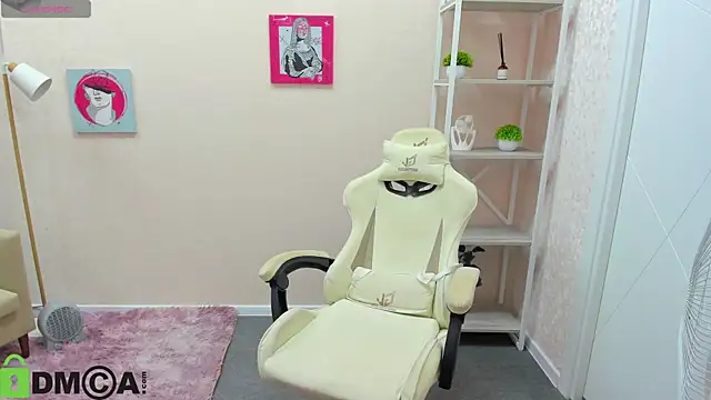 Snapshot of R0cket_bunny chatting on October 19, 1:06 am R0cket bunny online show from October 19, 1:06 am