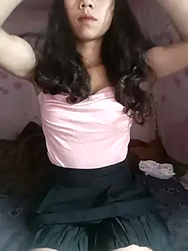 Snapshot of chau1 chatting on May 8, 11:10 pm chau1 online show from May 8, 11:10 pm