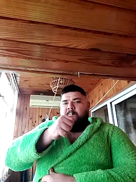 Snapshot of Bols777 chatting on November 17, 7:14 am Bols777 online show from November 17, 7:14 am