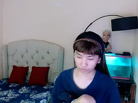 ShantalFoxxy  online show from March 18, 4:26 am