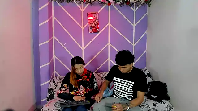 lau and boys18 online show from October 29, 2:19 pm