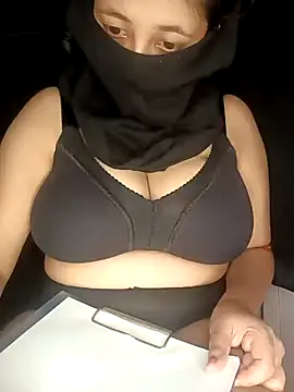 Charu1999 online show from February 18, 6:15 pm