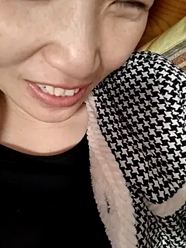 Haili-1 online show from February 24, 3:10 pm