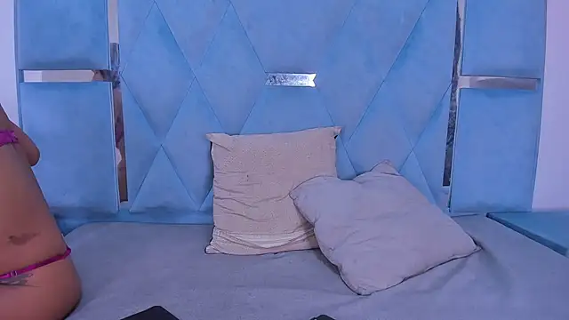 DaylesAndHarry online show from October 17, 1:03 pm