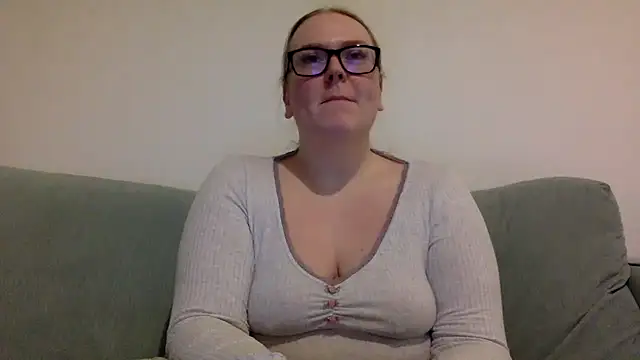 gracelovesxx online show from January 9, 7:48 pm