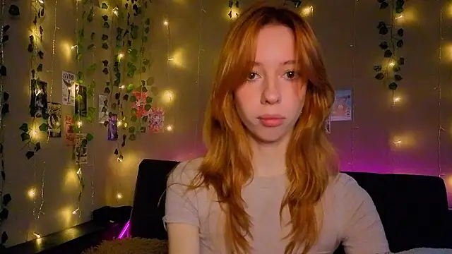 Lori Williams online show from March 6, 1:46 am