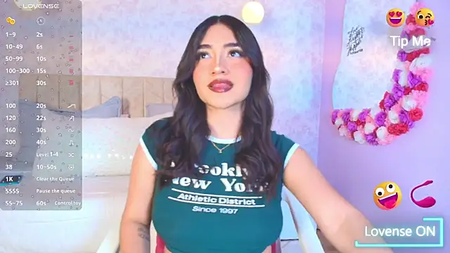 sweet artemiis online show from October 9, 7:56 pm