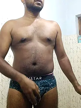 Snapshot of hornywildman123 chatting on March 12, 11:05 am hornywildman123 online show from March 12, 11:05 am