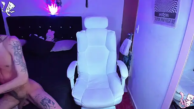 Snapshot of marshall__k chatting on December 3, 5:26 am marshall k online show from December 3, 5:26 am