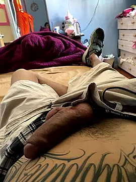 erectocontigo69 online show from November 29, 2:53 pm