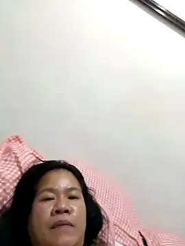 AsianbouncieGIRL online show from May 15, 11:56 pm
