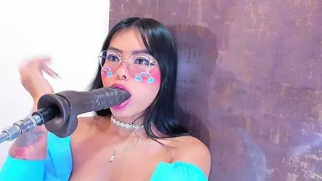 pocahontas lantina online show from March 11, 3:56 am