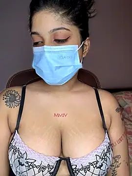 Snapshot of Saza_lklx chatting on November 10, 10:03 am Saza lklx online show from November 10, 10:03 am