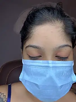 Snapshot of Saza_lklx chatting on November 14, 10:25 am Saza lklx online show from November 14, 10:25 am