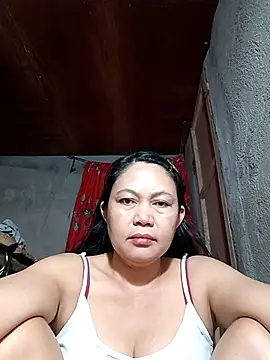 Everleigh mom online show from October 27, 7:29 pm