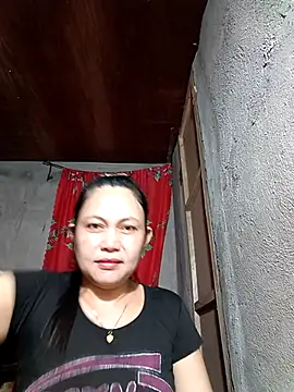 Everleigh mom online show from December 17, 9:59 am