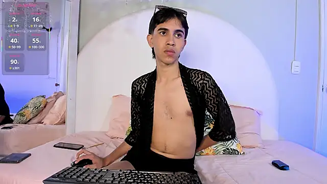 JoshuaSanzz online show from January 14, 3:34 am