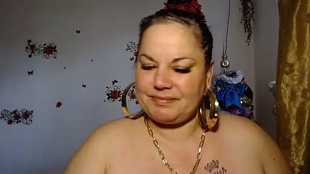 Snapshot of andreea2011 chatting on October 23, 10:36 am andreea2011 online show from October 23, 10:36 am