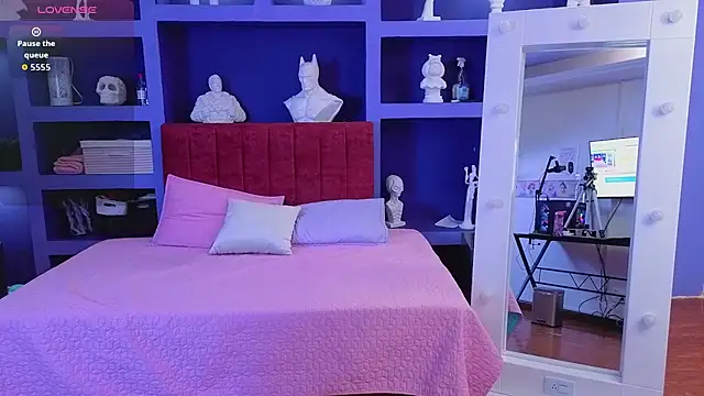 Snapshot of iam_sammy_01 chatting on February 27, 12:16 pm iam sammy 01 online show from February 27, 12:16 pm