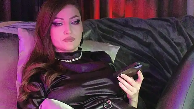 Snapshot of AliceJameson chatting on September 18, 8:55 pm AliceJameson online show from September 18, 8:55 pm