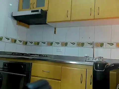 maira tf online show from November 7, 4:01 am