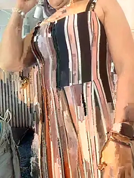 Snapshot of kataleya_29 chatting on October 8, 8:06 pm kataleya 29 online show from October 8, 8:06 pm