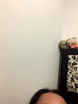 Snapshot of kataleya_29 chatting on October 10, 5:28 am kataleya 29 online show from October 10, 5:28 am