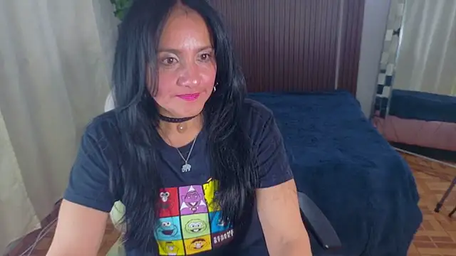 Snapshot of kataleya_29 chatting on November 6, 7:48 pm kataleya 29 online show from November 6, 7:48 pm