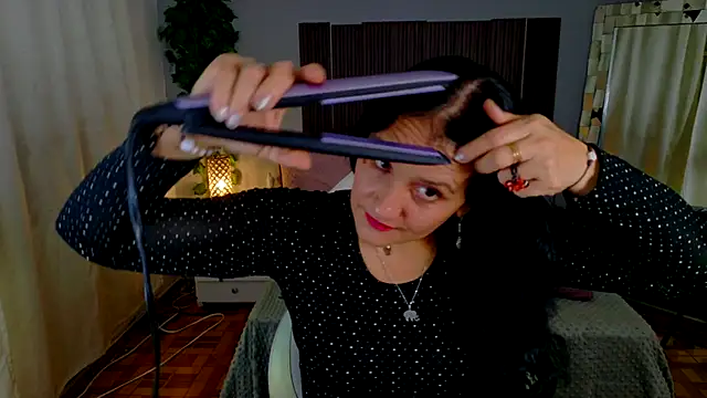 Snapshot of kataleya_29 chatting on November 26, 9:16 pm kataleya 29 online show from November 26, 9:16 pm