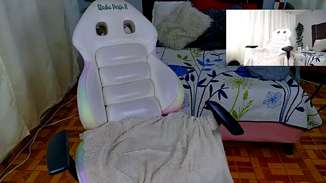 Snapshot of kataleya_29 chatting on November 30, 2:26 am kataleya 29 online show from November 30, 2:26 am