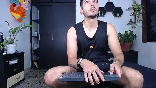 Borsalino Adam online show from November 1, 8:55 pm