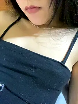 Snapshot of Sayhi_xo chatting on November 8, 3:56 pm Sayhi xo online show from November 8, 3:56 pm