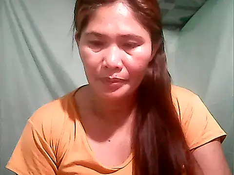 Snapshot of Juicy_69xx chatting on October 2, 1:51 pm Juicy 69xx online show from October 2, 1:51 pm