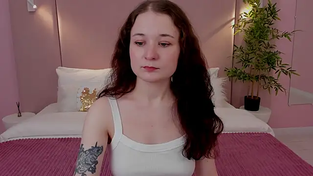 NancyJonson online show from October 14, 3:29 am