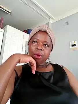 cairococo online show from September 13, 11:32 am