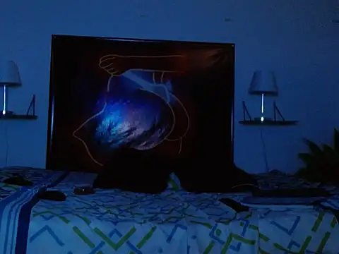 Snapshot of GinoelDal chatting on October 17, 10:56 pm GinoelDal online show from October 17, 10:56 pm