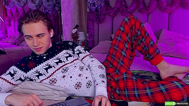 WilliamDyson online show from January 9, 3:09 am