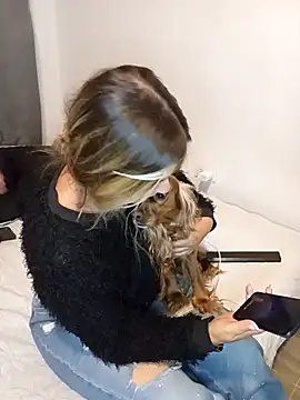 Fernandar2025 online show from November 25, 2:22 am