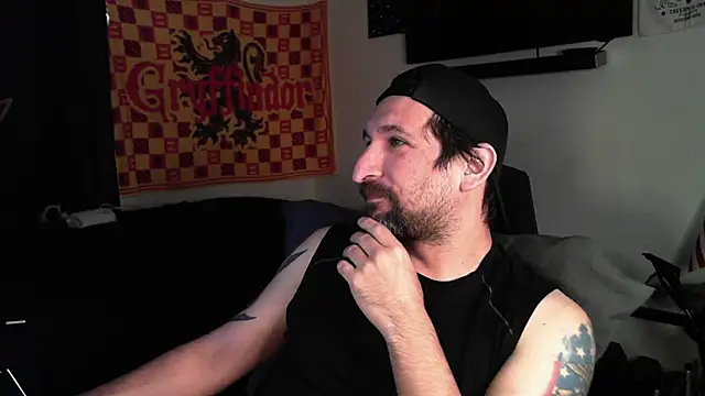 Snapshot of DevilPup75_ chatting on October 6, 6:27 pm DevilPup75 online show from October 6, 6:27 pm