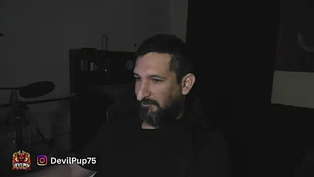 DevilPup75  online show from June 16, 1:47 pm