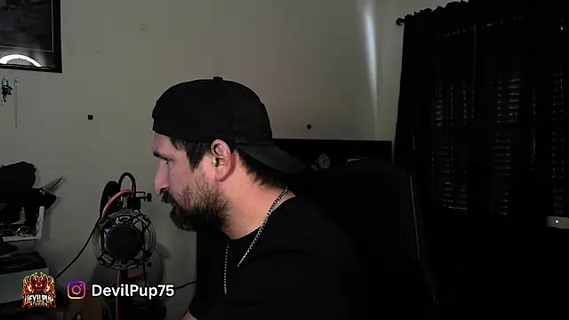 Snapshot of DevilPup75_ chatting on July 26, 3:08 pm DevilPup75 online show from July 26, 3:08 pm