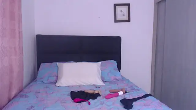 Tiiana online show from February 19, 5:09 pm