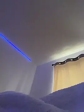 naughtybella05 online show from November 23, 8:47 am