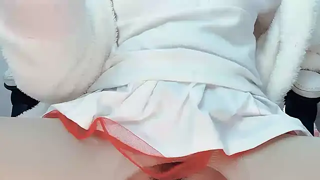 Eloise131499 online show from November 20, 1:06 am